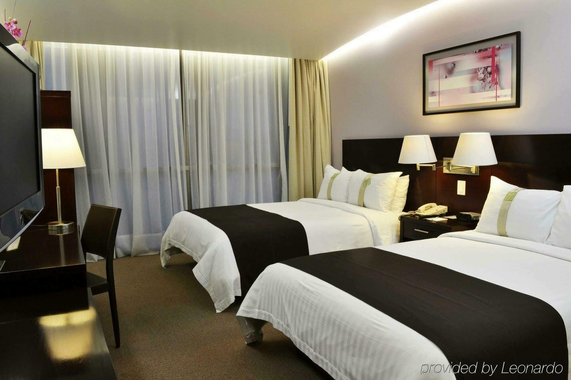 Holiday Inn Hotel&Suites Mexico Medica Sur, an IHG Hotel Habitación foto